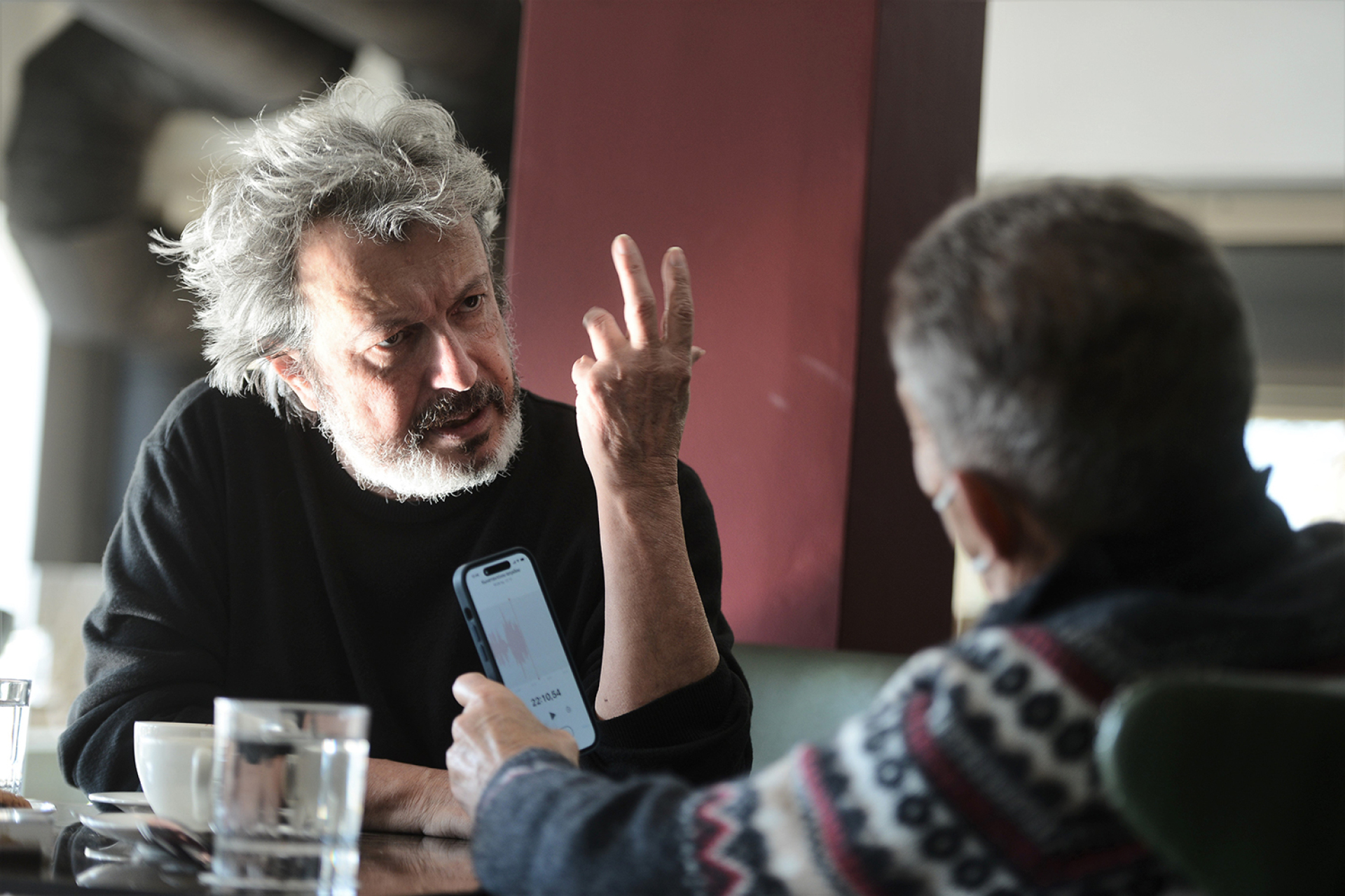 Τατσόπουλος στον Δανίκα: «Ζω; Με έσωσε ο άγιος - Πεθαίνω; Φταίνε οι γιατροί»