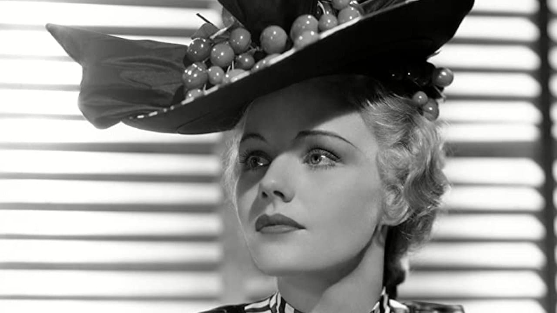 Φράνσις Φάρμερ: Η αντισυμβατική ξανθιά του Χόλιγουντ που υπέστη ηλεκτροσόκ