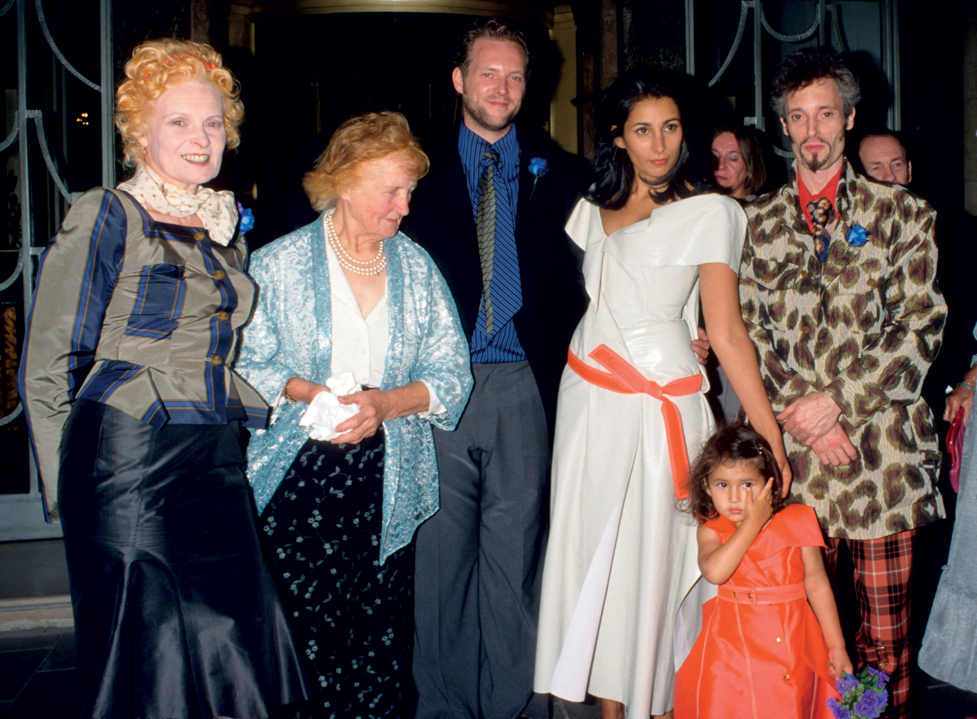  Cora Corre, η διάδοχος της Βίβιαν Γουέστγουντ