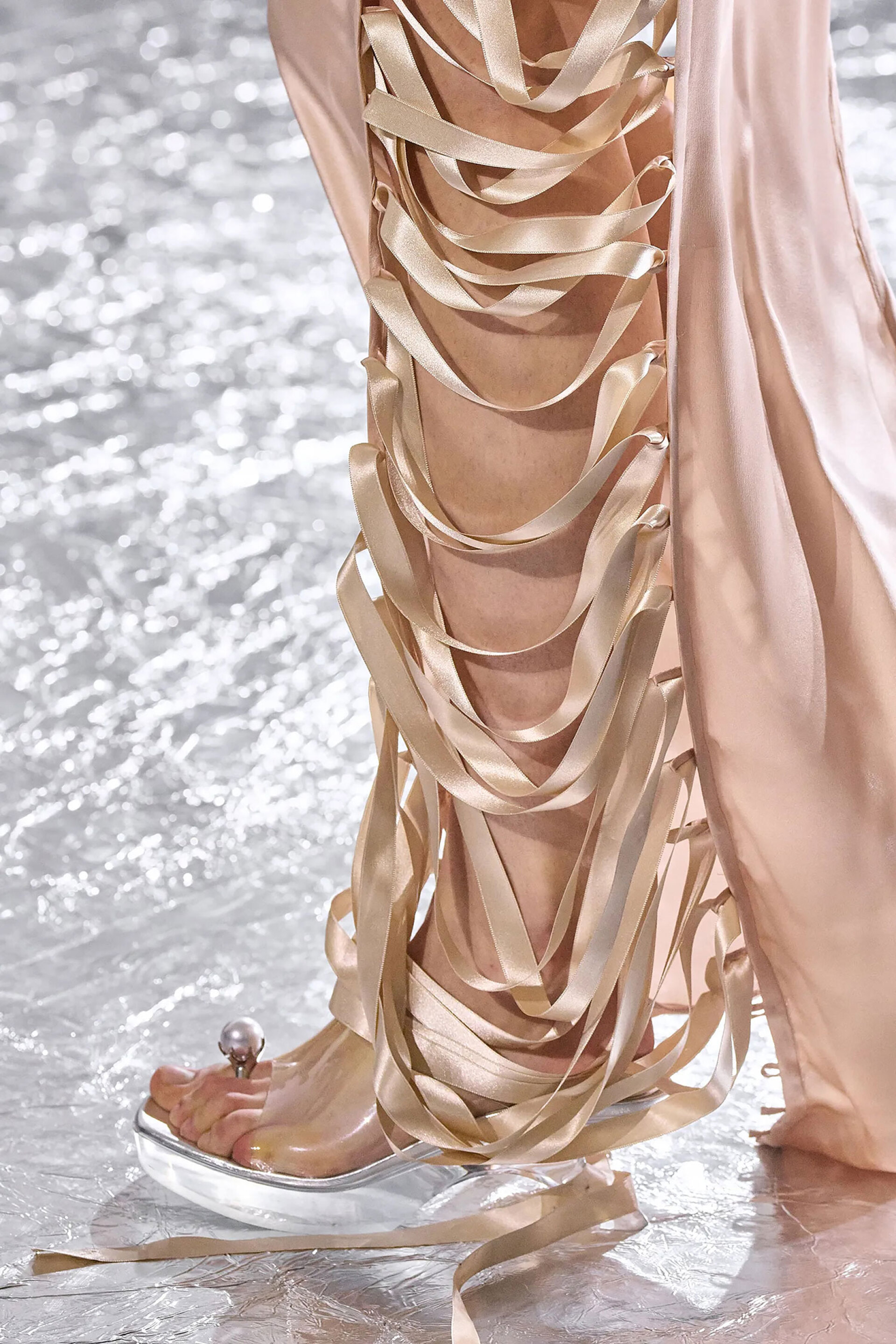 Paris Haute Couture 2024: Η extravaganza της μόδας