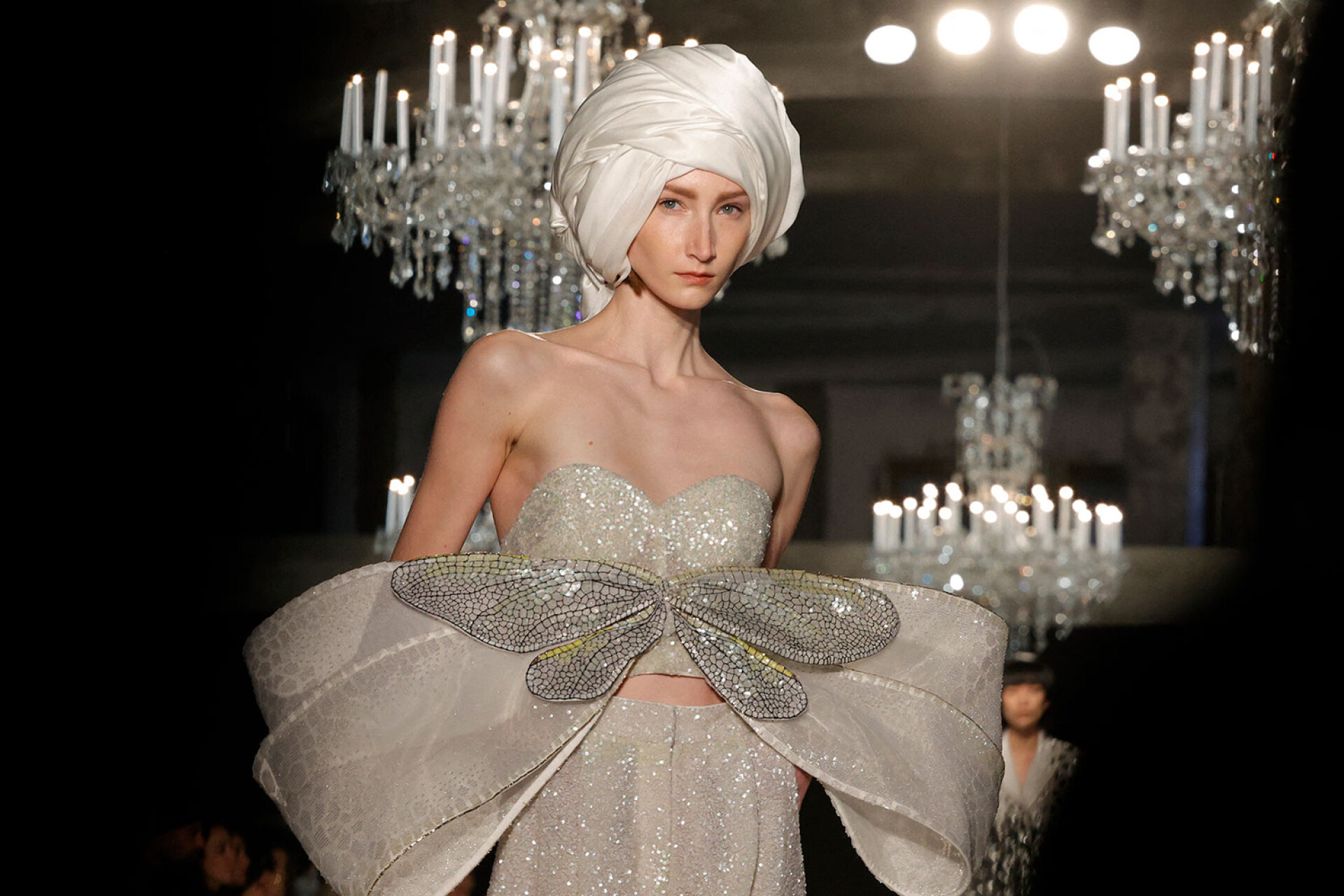 Paris Haute Couture 2024: Η extravaganza της μόδας
