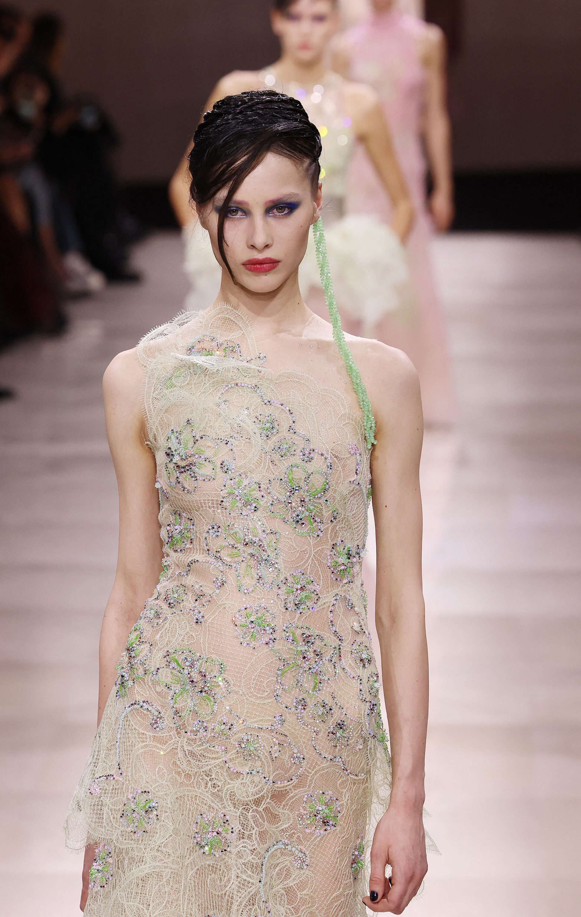 Paris Haute Couture 2024: Η extravaganza της μόδας