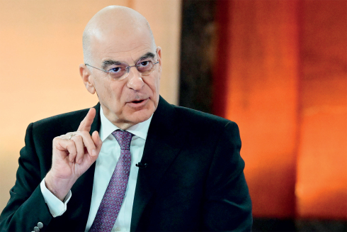 Υπουργείο Άμυνας: Σχέδιο για 150.000 ετοιμοπόλεμους εφέδρους στον στρατό