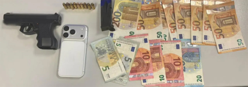 Με εκσκαφέα έψαξε η αστυνομία τις χρυσές λίρες στη βίλα των Βιλανάκηδων στη Λάρισα, δείτε βίντεο