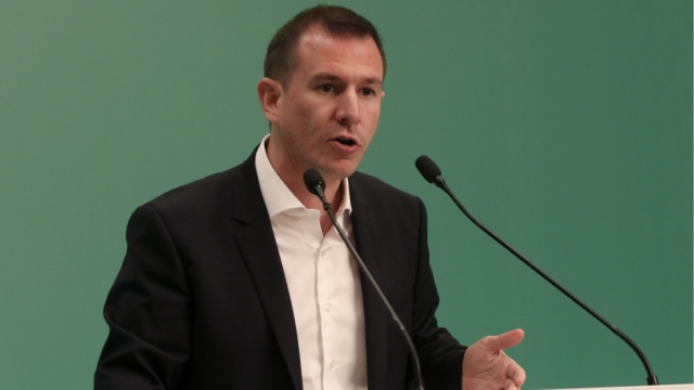 Ο Δουδωνής του ΠΑΣΟΚ τρολάρει την ΕΛΑΣ: Επιδεινώθηκε η νόσος της εξαφάνισης στελεχών, μετά τον Σιακαντάρη χάθηκε κι ο Καρτερός