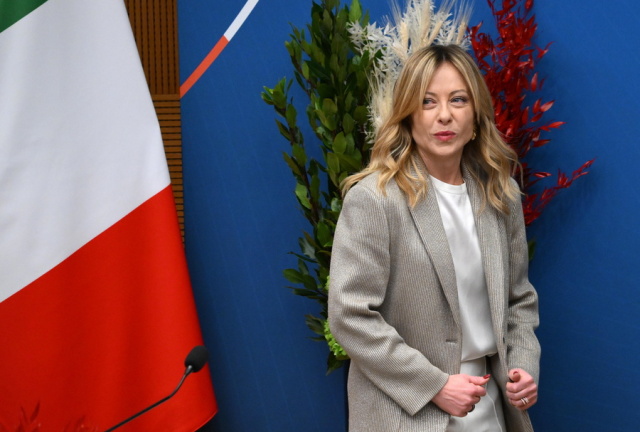 &Delta;&epsilon;&nu; &pi;&iota;&sigma;&tau;&epsilon;ύ&omega; ό&tau;&iota; &theta;&alpha; &pi;&rho;&alpha;&gamma;&mu;&alpha;&tau;&omicron;&pi;&omicron;&iota;&eta;&theta;&epsilon;ί &alpha;&mu;&epsilon;&rho;&iota;&kappa;&alpha;&nu;&iota;&kappa;ή &sigma;&tau;&rho;&alpha;&tau;&iota;&omega;&tau;&iota;&kappa;ή &epsilon;&pi;έ&mu;&beta;&alpha;&sigma;&eta; &sigma;&tau;&eta; &Gamma;&rho;&omicron;&iota;&lambda;&alpha;&nu;&delta;ί&alpha;, &lambda;έ&epsilon;&iota; &eta; &Mu;&epsilon;&lambda;ό&nu;&iota;