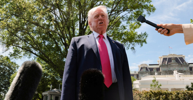 ΤΡΑΜΠ: ΤΟ ΙΡΑΝ ΕΧΕΙ ΣΥΜΦΩΝΗΣΕΙ ΝΑ ΜΗΝ ΑΠΟΚΤΗΣΕΙ ΠΥΡΗΝΙΚΟ ΟΠΛΟ - ΑΝ ΔΕΝ ΚΑΤΑΛΗΞΟΥΜΕ ΣΕ ΔΙΠΛΩΜΑΤΙΚΗ ΛΥΣΗ, ΟΙ ΜΑΧΕΣ ΘΑ ΞΑΝΑΡΧΙΣΟΥΝ