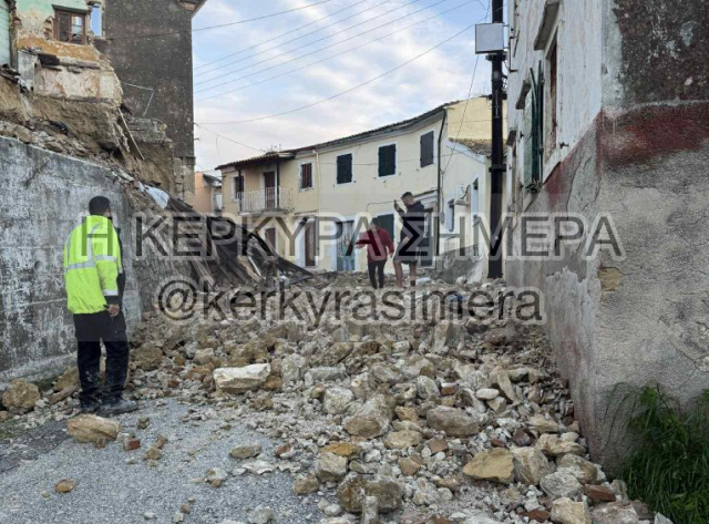 Σε κατάσταση έκτακτης ανάγκης η βόρεια Κέρκυρα - Κατολισθήσεις, κλειστά σχολεία, αποκλεισμένοι δρόμοι και διακοπές ρεύματος, δείτε βίντεο  class=
