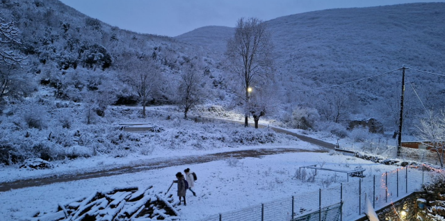 &Iota;&sigma;&chi;&upsilon;&rho;ό&sigmaf; &pi;&alpha;&gamma;&epsilon;&tau;ό&sigmaf; &sigma;&tau;&eta; &beta;ό&rho;&epsilon;&iota;&alpha; &Epsilon;&lambda;&lambda;ά&delta;&alpha;, &theta;&epsilon;&rho;&mu;&omicron;&kappa;&rho;&alpha;&sigma;ί&epsilon;&sigmaf; έ&omega;&sigmaf; -17 &deg;C &sigma;&tau;&omicron; &Omicron;&chi;&upsilon;&rho;ό &Nu;&epsilon;&upsilon;&rho;&omicron;&kappa;&omicron;&pi;ί&omicron;&upsilon;