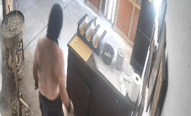 &Eta;&rho;ά&kappa;&lambda;&epsilon;&iota;&omicron;: &Kappa;ά&mu;&epsilon;&rho;&alpha; &alpha;&sigma;&phi;&alpha;&lambda;&epsilon;ί&alpha;&sigmaf; έ&pi;&iota;&alpha;&sigma;&epsilon; &tau;&omicron;&nu; ά&nu;&delta;&rho;&alpha; &pi;&omicron;&upsilon; έ&kappa;&lambda;&epsilon;&psi;&epsilon; &eta;&mu;ί&gamma;&upsilon;&mu;&nu;&omicron;&sigmaf; &epsilon;&kappa;&kappa;&lambda;&eta;&sigma;ί&alpha;