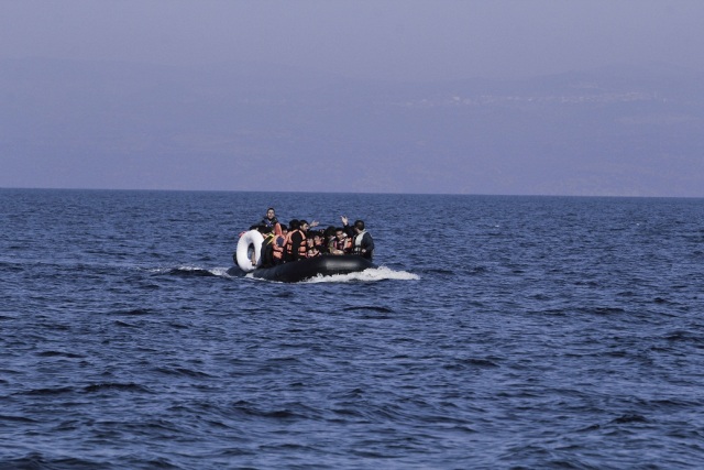 Επιχείρηση διάσωσης 35 μεταναστών νότια των Καλών Λιμένων στην Κρήτη | Επικαιρότητα στο PlusTV.gr