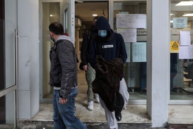 &Tau;&omicron; &phi;&omicron;&nu;&iota;&kappa;ό &sigma;&tau;&iota;&sigmaf; &Sigma;&pi;έ&tau;&sigma;&epsilon;&sigmaf; &tau;&omicron; 2020 &pi;&omicron;&upsilon; &delta;&eta;&lambda;ώ&theta;&eta;&kappa;&epsilon; &omega;&sigmaf; &tau;&rho;&omicron;&chi;&alpha;ί&omicron;, &sigma;ή&mu;&epsilon;&rho;&alpha; &eta; &alpha;&pi;&omicron;&lambda;&omicron;&gamma;ί&alpha; &tau;&omicron;&upsilon; 27&chi;&rho;&omicron;&nu;&omicron;&upsilon; &gamma;&iota;&omicron;&upsilon; &kappa;&alpha;&theta;&eta;&gamma;&eta;&tau;ή &tau;&omicron;&upsilon; &Epsilon;&Mu;&Pi;