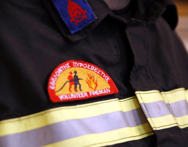 500 ευρώ στους πυροσβέστες: Η νέα παροχή με αναδρομική εφαρμογή, ποιους αφορά το επίδομα | Επικαιρότητα στο PlusTV.gr