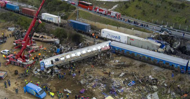 ΞΕΚΙΝΗΣΕ Η ΔΙΚΗ ΔΥΟ ΕΛΕΓΚΤΩΝ ΤΗΣ ΣΥΜΒΑΣΗΣ 717: 42 ΣΥΓΓΕΝΕΙΣ ΔΗΛΩΣΑΝ ΠΑΡΑΣΤΑΣΗ ΠΡΟΣ ΥΠΟΣΤΗΡΙΞΗ ΤΗΣ ΚΑΤΗΓΟΡΙΑΣ, ΔΕΝ ΘΑ ΠΑΡΑΣΤΑΘΕΙ ΣΤΗ ΔΙΚΗ ΤΟ ΔΗΜΟΣΙΟ