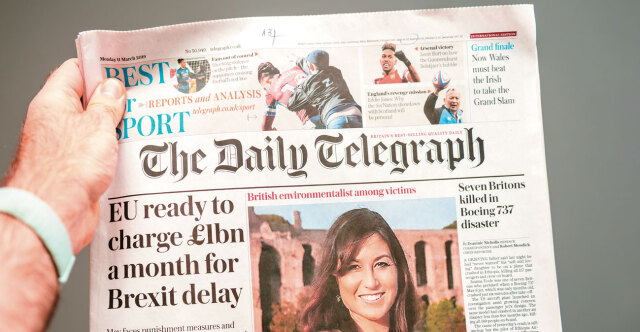 H Daily Telegraph πωλείται σε αμερικανική εταιρεία που εξαγοράζει το μερίδιο Εμιρατιανού σεΐχη