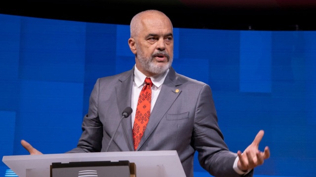 &Omicron; Έ&nu;&tau;&iota; &Rho;ά&mu;&alpha; &theta;&alpha; &alpha;&pi;&epsilon;&upsilon;&theta;&upsilon;&nu;&theta;&epsilon;ί &sigma;&tau;&eta;&nu; &Kappa;&nu;&epsilon;&sigma;έ&tau; &tau;&eta;&nu; &epsilon;&pi;ό&mu;&epsilon;&nu;&eta; &Delta;&epsilon;&upsilon;&tau;έ&rho;&alpha;