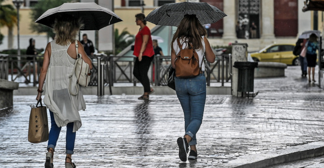 Καιρός: Αρχίζει από σήμερα και από τα δυτικά το τριήμερο κακοκαιρίας - Ισχυρές καταιγίδες, σκόνη και πολλά μποφόρ