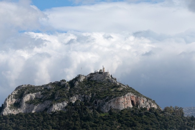 Κλείνει ο Λυκαβηττός από τα μεσάνυχτα λόγω του πολύ αυξημένου κινδύνου πυρκαγιάς