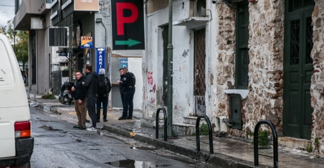 Διασωληνωμένος ο ένας εκ των τριών Κρητικών που τραυματίστηκαν στο Γκάζι - Δείτε τη στιγμή των πυροβολισμών