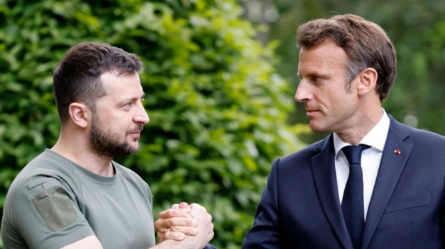 Στο Παρίσι ο Ζελένσκι τη Δευτέρα - Θα έχει συνομιλίες με τον Μακρόν