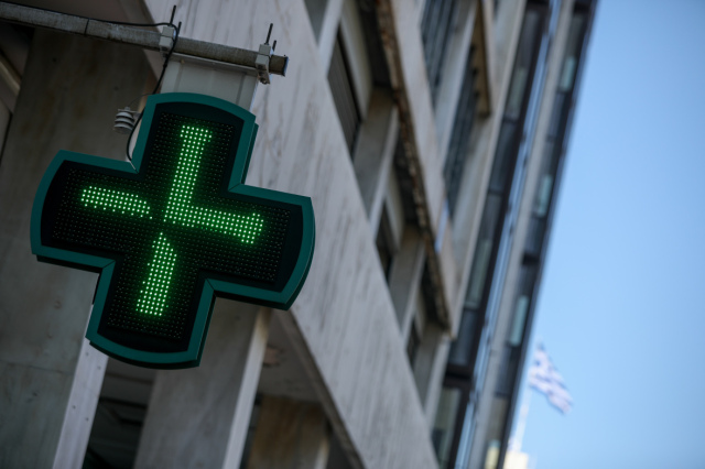 Συνελήφθη φαρμακοποιός στη Θεσσαλονίκη που πουλούσε φάρμακα χωρίς ταινία γνησιότητας