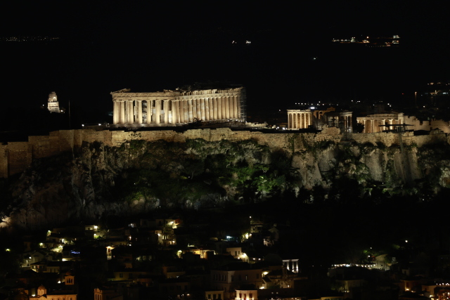 Ώ&rho;&alpha; &tau;&eta;&sigmaf; &Gamma;&eta;&sigmaf; 2026: &Sigma;&beta;ή&nu;&omicron;&upsilon;&mu;&epsilon; &tau;&alpha; &phi;ώ&tau;&alpha; &gamma;&iota;&alpha; &mu;&iota;&alpha; ώ&rho;&alpha; &tau;&omicron; &Sigma;ά&beta;&beta;&alpha;&tau;&omicron; 28/3 &tau;&iota;&sigmaf; 20:30