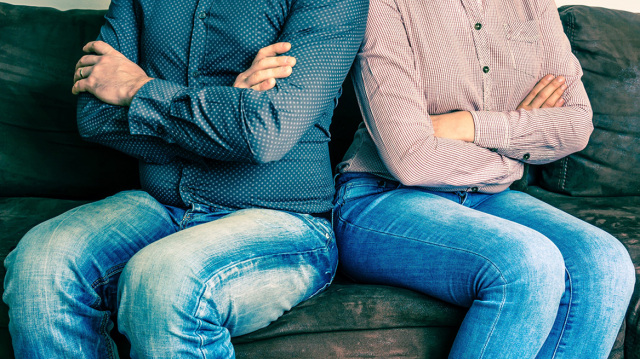 ΑΝΑΚΑΛΥΨΕ ΑΠΟ ΤΥΧΗ ΟΤΙ Ο ΣΥΖΥΓΟΣ ΤΗΣ ΗΤΑΝ «ΜΥΣΤΙΚΟΣ ΔΩΡΗΤΗΣ ΣΠΕΡΜΑΤΟΣ», ΔΙΑΦΗΜΙΖΕ ΠΟΣΟ ΓΟΝΙΜΟΣ ΕΙΝΑΙ