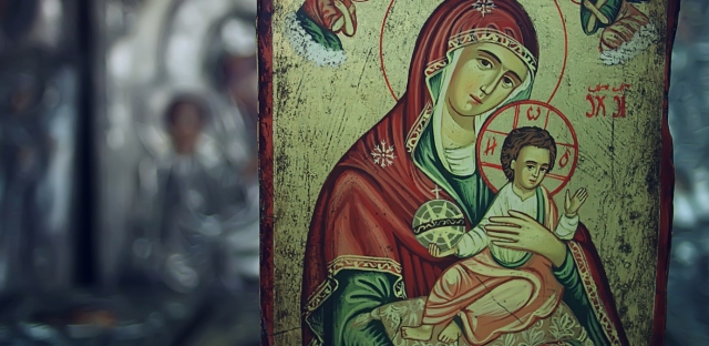 &Alpha;&rsquo; &Chi;&alpha;&iota;&rho;&epsilon;&tau;&iota;&sigma;&mu;&omicron;ί 2026: &Pi;ό&tau;&epsilon; &alpha;&rho;&chi;ί&zeta;&omicron;&upsilon;&nu;, &tau;&iota; ώ&rho;&alpha; &psi;ά&lambda;&lambda;&omicron;&nu;&tau;&alpha;&iota; &kappa;&alpha;&iota; &pi;ό&tau;&epsilon; &epsilon;ί&nu;&alpha;&iota; &omicron; &Alpha;&kappa;ά&theta;&iota;&sigma;&tau;&omicron;&sigmaf; Ύ&mu;&nu;&omicron;&sigmaf;