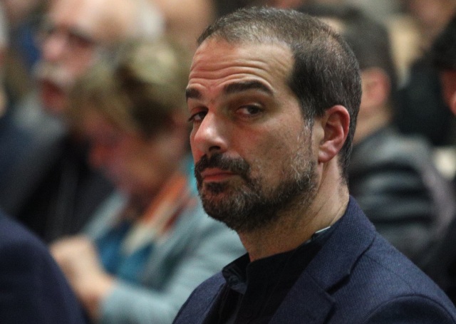 Σακελλαρίδης: Ο Τσίπρας βγάζει δεξί φλας με τον πιο σαφή τρόπο, θα ξηλώναμε τον νόμο Πιερρακάκη για τα ιδιωτικά πανεπιστήμια