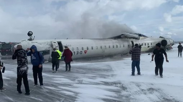 Το αεροπλάνο της Delta αναποδογύρισε μετά από ακραία καιρικά φαινόμενα στο Τορόντο, λέει η CEO του αεροδρομίου