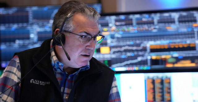 Οι προσδοκίες για τερματισμό του πολέμου έφεραν διπλό ρεκόρ σε SP 500 και Nasdaq 