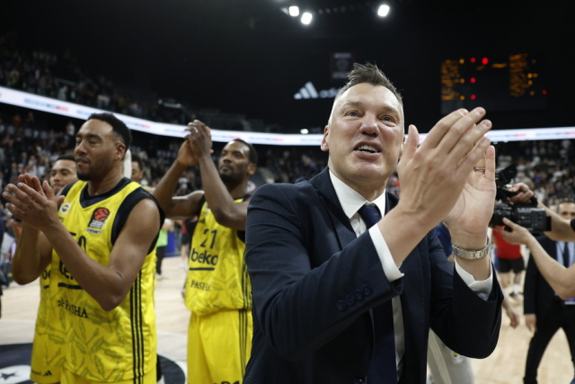 &Gamma;&iota;&alpha;&sigma;&iota;&kappa;&epsilon;&beta;ί&tau;&sigma;&iota;&omicron;&upsilon;&sigmaf;: &laquo;&Mu;&epsilon;&gamma;ά&lambda;&omicron; &phi;&alpha;&beta;&omicron;&rho;ί &tau;&omicron;&upsilon; Final 4 &omicron; &Omicron;&lambda;&upsilon;&mu;&pi;&iota;&alpha;&kappa;ό&sigmaf;&raquo;