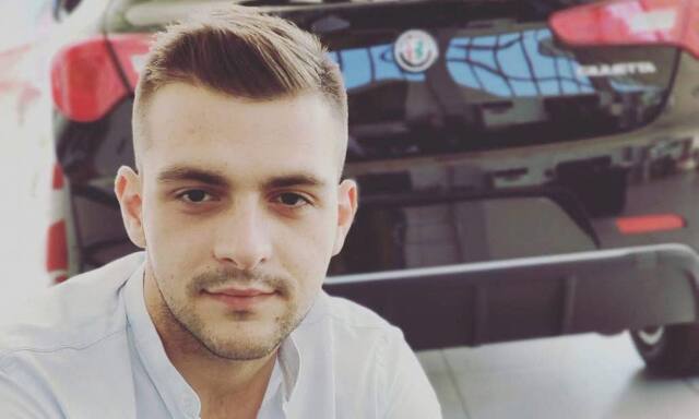 Έλαμπε ο κόσμος όταν χαμογελούσε, να αγκαλιάζετε τα παιδιά σας, λέει η μητέρα του Στέφανου που πνίγηκε στη Λευκάδα