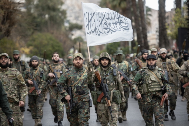 Συρία: Οι ΗΠΑ έδωσαν το πράσινο φως για την ενσωμάτωση των πρώην τζιχαντιστών στον εθνικό στρατό