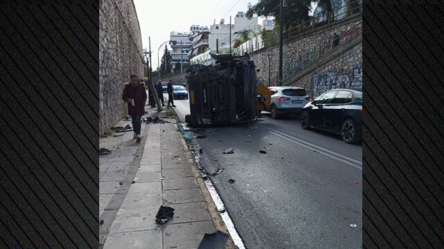 &Gamma;&epsilon;&rho;&alpha;&nu;ό&sigmaf; &pi;&rho;&omicron;&sigma;έ&kappa;&rho;&omicron;&upsilon;&sigma;&epsilon; &sigma;&epsilon; &kappa;&omicron;&lambda;ό&nu;&alpha; &kappa;&alpha;&iota; &nu;&tau;&epsilon;&rho;&alpha;&pi;ά&rho;&iota;&sigma;&epsilon; &sigma;&tau;&eta; &Nu;έ&alpha; &Phi;&iota;&lambda;&alpha;&delta;έ&lambda;&phi;&epsilon;&iota;&alpha;, &kappa;&upsilon;&kappa;&lambda;&omicron;&phi;&omicron;&rho;&iota;&alpha;&kappa;έ&sigmaf; &rho;&upsilon;&theta;&mu;ί&sigma;&epsilon;&iota;&sigmaf; &sigma;&tau;&omicron; &sigma;&eta;&mu;&epsilon;ί&omicron;, &delta;&epsilon;ί&tau;&epsilon; &beta;ί&nu;&tau;&epsilon;&omicron;