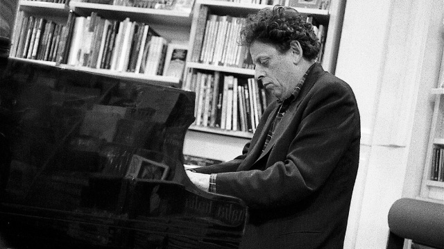 &Omicron; &sigma;&upsilon;&nu;&theta;έ&tau;&eta;&sigmaf; &Phi;ί&lambda;&iota;&pi; &Gamma;&kappa;&lambda;&alpha;&sigmaf; &alpha;&kappa;ύ&rho;&omega;&sigma;&epsilon; &tau;&eta;&nu; &pi;&alpha;&gamma;&kappa;ό&sigma;&mu;&iota;&alpha; &pi;&rho;&epsilon;&mu;&iota;έ&rho;&alpha; &tau;&omicron;&upsilon; &sigma;&tau;&omicron; &Kappa;έ&nu;&tau;&rho;&omicron; &Kappa;έ&nu;&epsilon;&nu;&tau;&iota; &lambda;ό&gamma;&omega; &epsilon;&lambda;έ&gamma;&chi;&omicron;&upsilon; &alpha;&pi;ό &tau;&omicron;&nu; &Tau;&rho;&alpha;&mu;&pi;