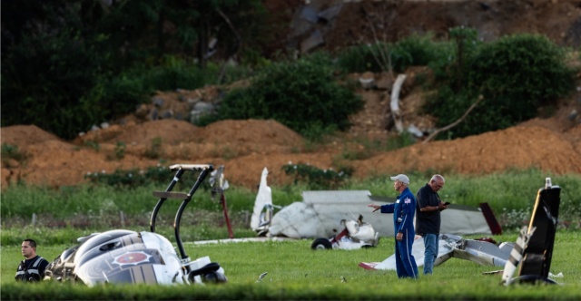Σύγκρουση ελικοπτέρου της αστυνομίας με μικρό αεροσκάφος στην Πενσιλβάνια, δείτε βίντεο | Επικαιρότητα στο PlusTV.gr