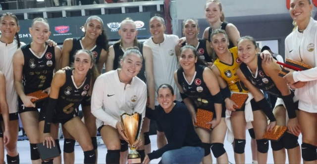 Η Βακίφμπανκ κατέκτησε το τουρνουά «Κωνσταντίνος Καρέλιας», δεύτερος ο ΠΑΟΚ | Επικαιρότητα στο LivePress.gr