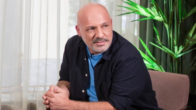 Νίκος Μουτσινάς: Είναι όνειρό μου να ζήσω στην Ουγκάντα, μακάρι να το καταφέρω | Επικαιρότητα στο LivePress.gr