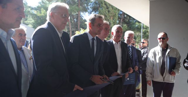 Ο Μητσοτάκης έκοψε την κορδέλα για το νέο έξυπνο κτίριο του ΕΚΕΦΕ «Δημόκριτος» | Επικαιρότητα στο LivePress.gr