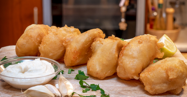 25&eta; &Mu;&alpha;&rho;&tau;ί&omicron;&upsilon;: &Gamma;&iota;&alpha;&tau;ί &tau;&rho;ώ&mu;&epsilon; &mu;&pi;&alpha;&kappa;&alpha;&lambda;&iota;ά&rho;&omicron; &alpha;&nu;ή&mu;&epsilon;&rho;&alpha; &tau;&omicron;&upsilon; &Epsilon;&upsilon;&alpha;&gamma;&gamma;&epsilon;&lambda;&iota;&sigma;&mu;&omicron;ύ &tau;&eta;&sigmaf; &Theta;&epsilon;&omicron;&tau;ό&kappa;&omicron;&upsilon; - &Eta; &iota;&sigma;&tau;&omicron;&rho;ί&alpha; &mu;&epsilon; &tau;&omicron; &laquo;&psi;ά&rho;&iota; &tau;&omicron;&upsilon; &beta;&omicron;&upsilon;&nu;&omicron;ύ&raquo;