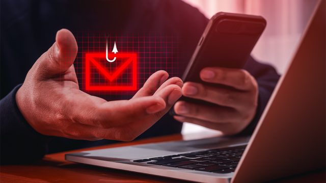 &Nu;έ&alpha; &pi;&rho;&omicron;&sigma;&pi;ά&theta;&epsilon;&iota;&alpha; &epsilon;&xi;&alpha;&pi;ά&tau;&eta;&sigma;&eta;&sigmaf; &mu;&epsilon; &tau;&eta;&nu; &chi;&rho;ή&sigma;&eta; &tau;&eta;&sigmaf; &epsilon;&pi;&omega;&nu;&upsilon;&mu;ί&alpha;&sigmaf; &tau;&omega;&nu; &Epsilon;&Lambda;&Tau;&Alpha; &kappa;&alpha;&iota; &laquo;&epsilon;&iota;&delta;&omicron;&pi;&omicron;ί&eta;&sigma;&eta; &pi;&alpha;&rho;ά&delta;&omicron;&sigma;&eta;&sigmaf; &pi;&alpha;&kappa;έ&tau;&omicron;&upsilon;&raquo;