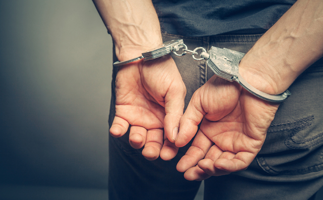 Σύλληψη 23χρονου Πορτογάλου για βιασμό Γερμανού τουρίστα στην Κρήτη - «Τον μπέρδεψα με τον σύντροφό μου» είπε στους αστυνομικούς