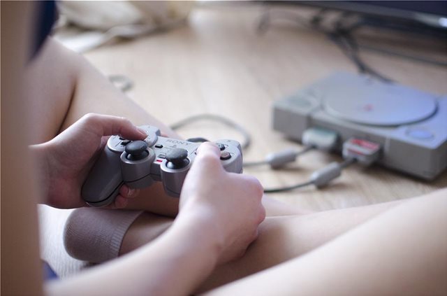 Η Sony προχωρά στην λήψη μέτρων για την αντιμετώπιση του εθισμού παιδιών στα βιντεοπαιχνίδια