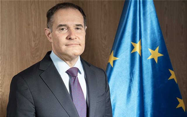 Γαλλία: Ο πρώην επικεφαλής του FRONTEX υποψήφιος της Aκροδεξιάς στις ευρωεκλογές