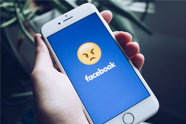 Facebook: Κατήργησε 22,5 εκατ. αναρτήσεις και 1,5 δισ. ψεύτικους λογαριασμούς το β΄ τρίμηνο