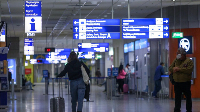 Μετάλλαξη Omicron: Έκτακτη αεροπορική οδηγία πτήσεων για ταξιδιώτες από χώρες της νότιας Αφρικής προς την Ελλάδα