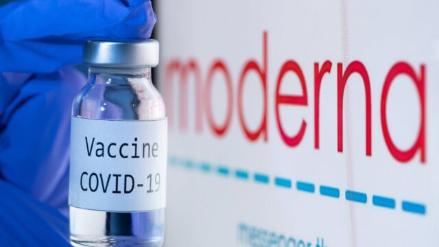 Κορωνοϊός: Η Moderna ανακοινώνει θετικά αποτελέσματα για το συνδυασμένο εμβόλιό της κατά της γρίπης και της Covid-19