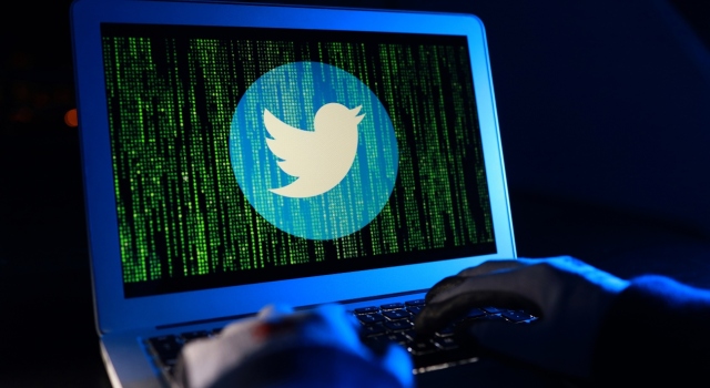 Twitter: Μυστήριο με χάκερς που φέρεται να διέρρευσαν πάνω από 200 εκατ. email χρηστών