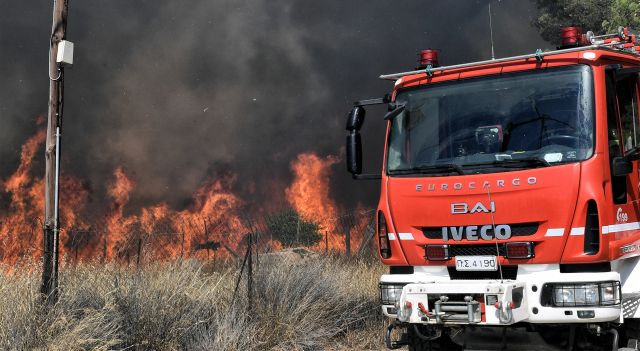 Ανησυχία για τον επικίνδυνο συνδυασμό Hot – Dry – Windy – Ποιες περιοχές είναι στο «κόκκινο»